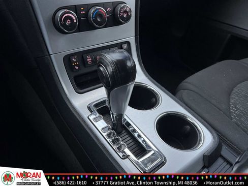 Used 2012 GMC Acadia SLE image 26