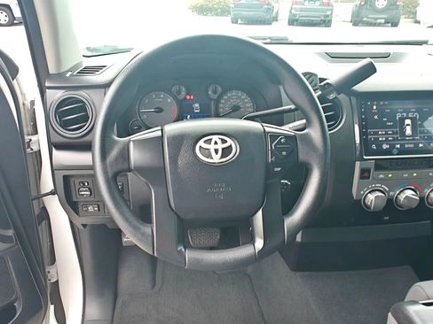 Used 2016 Toyota Tundra SR w/ Tow Package RWD image 19