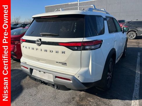 Certified 2024 Nissan Pathfinder Platinum image 3