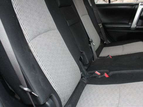 Used 2015 Toyota 4Runner SR5 image 15