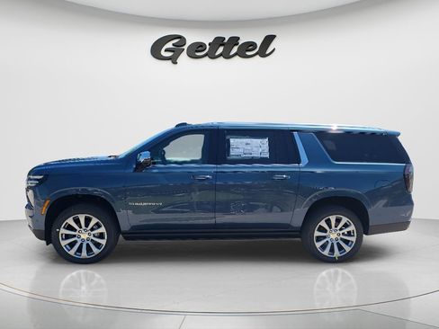 New 2026 Chevrolet Suburban Premier AWD/4WD image 8