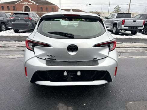 Used 2023 Toyota Corolla SE w/ SE Premium Package image 7