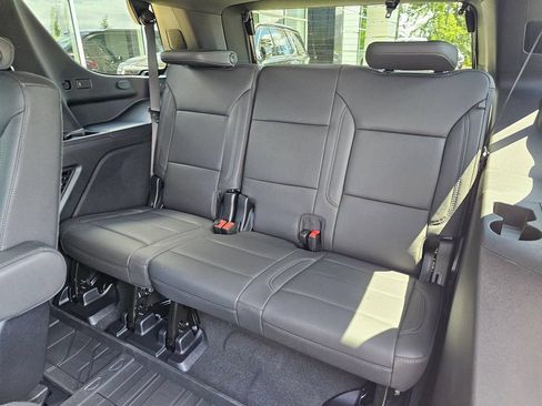 New 2026 Chevrolet Tahoe LT w/ Comfort Package AWD/4WD image 18