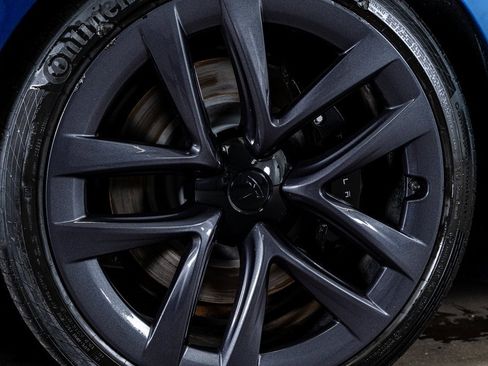 Used 2021 Tesla Model S Plaid image 10