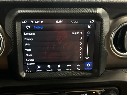 Used 2021 Jeep Wrangler Unlimited Rubicon AWD/4WD image 37