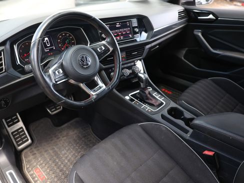 Used 2020 Volkswagen Jetta GLI FWD image 6