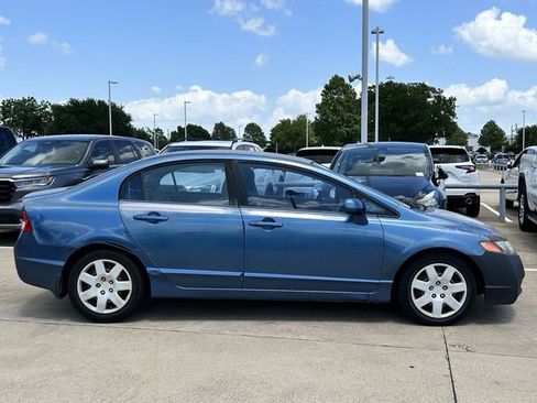 Used 2010 Honda Civic LX image 3