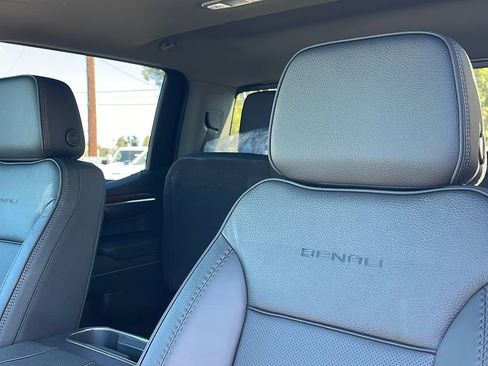 New 2026 GMC Sierra 1500 Denali image 11