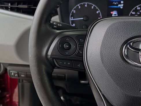 Used 2023 Toyota Corolla SE image 19
