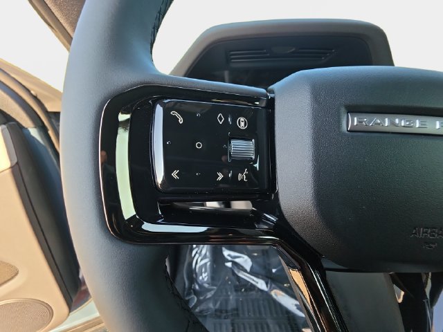 New 2026 Land Rover Range Rover Evoque S AWD/4WD image 17