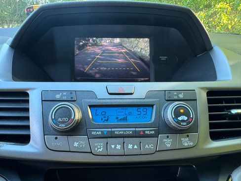 Used 2013 Honda Odyssey EX-L image 8