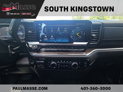 Used 2023 Chevrolet Silverado 1500 LT AWD/4WD image 16