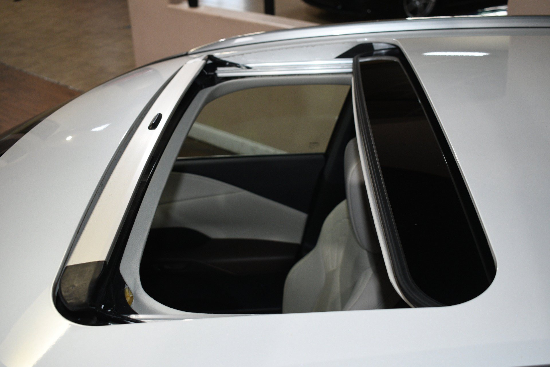 Used 2024 Lexus RX 350 Premium w/ Accessory Package (K3) FWD image 50