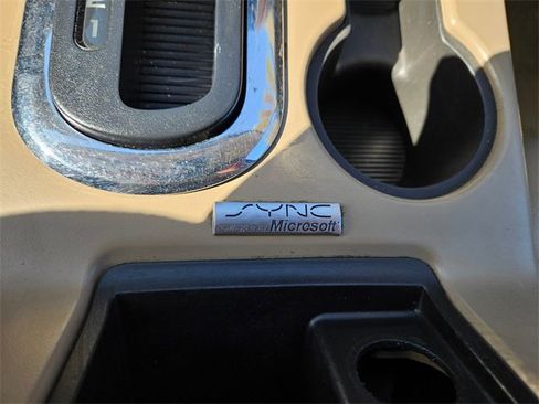 Used 2010 Ford Explorer Eddie Bauer image 27