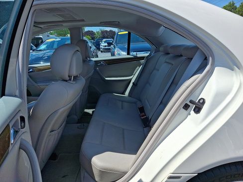Used 2007 Mercedes-Benz C 230 Sedan image 11