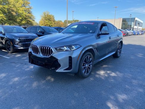 Used 2024 BMW X6 xDrive40i image 3