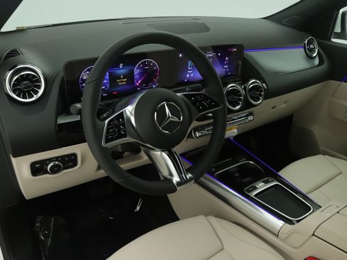 New 2026 Mercedes-Benz GLA 250 image 4