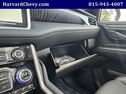 Used 2024 GMC Yukon XL Denali w/ Max Trailering Package image 13