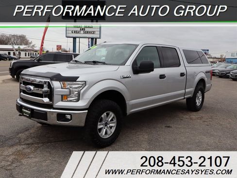 Used 2017 Ford F150 XLT w/ Trailer Tow Package image 3