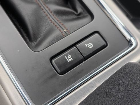 Used 2018 Ford F150 Platinum w/ Equipment Group 701A Luxury image 25