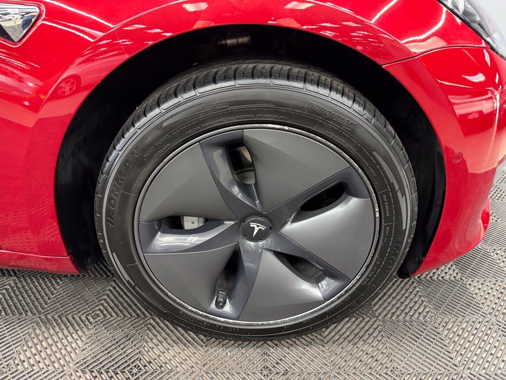 Used 2019 Tesla Model 3 Standard Range RWD image 18