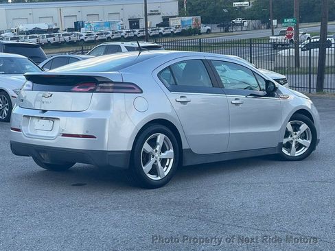 Used 2014 Chevrolet Volt Premium w/ Premium Trim Package FWD image 8