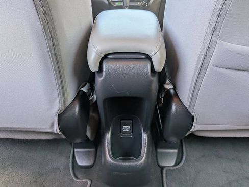 Used 2022 Honda HR-V LX image 12