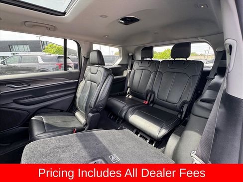 Used 2023 Jeep Grand Cherokee L Limited w/ Black Appearance Package RWD image 12