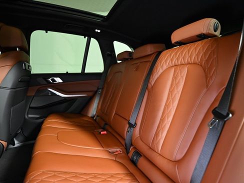 New 2026 BMW X5 M60i AWD/4WD image 31