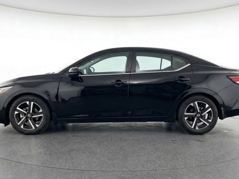 Used 2025 Nissan Sentra SV FWD image 5