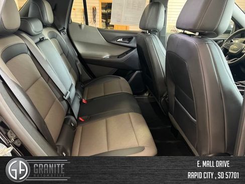 Used 2026 Chevrolet Equinox LT w/ Convenience Package II AWD/4WD image 33