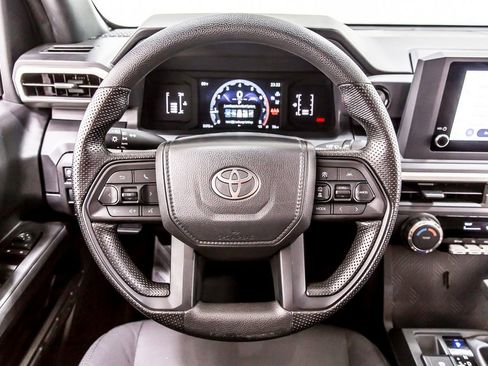 Used 2025 Toyota Tacoma SR image 19