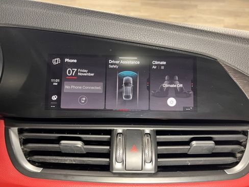 Used 2021 Alfa Romeo Giulia Ti w/ Nero Edizione image 30