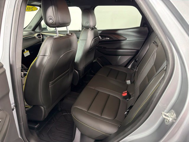 Used 2025 Chevrolet TrailBlazer ACTIV w/ Convenience Package AWD/4WD image 19