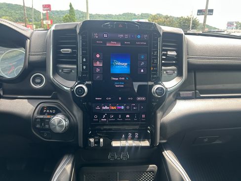 Used 2026 RAM 1500 Laramie AWD/4WD image 17