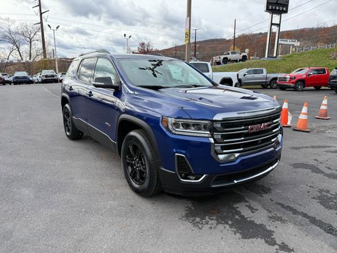 Used 2023 GMC Acadia AT4 w/ Technology Package image 7