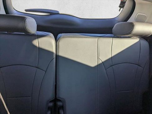 Used 2021 Buick Enclave Avenir w/ Avenir Technology Package image 19