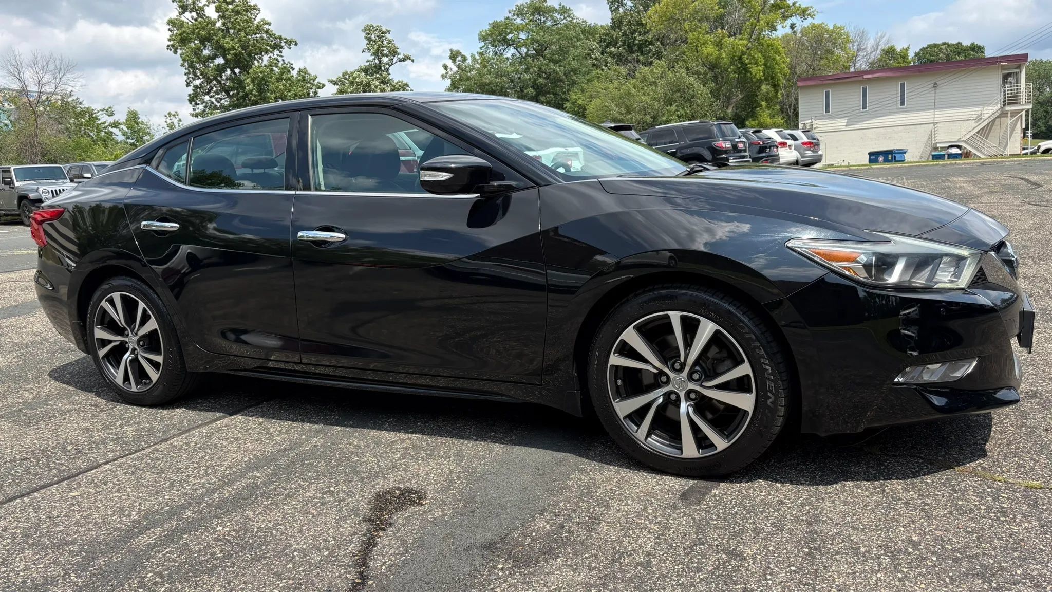 Used 2017 Nissan Maxima 3.5 SV FWD image 12