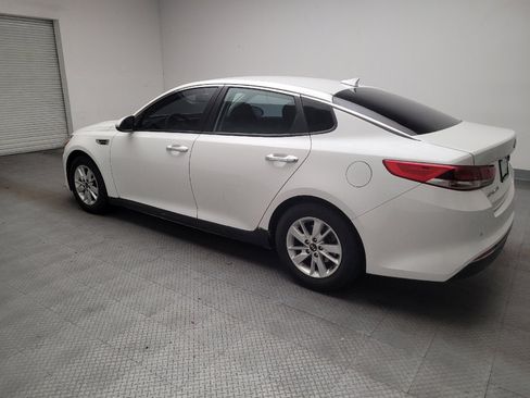 Used 2018 Kia Optima LX FWD image 3
