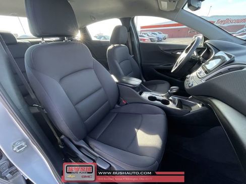 Used 2022 Chevrolet Malibu LT image 27