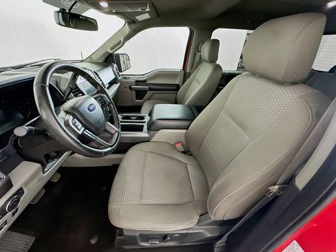 Used 2018 Ford F150 XLT w/ Equipment Group 302A Luxury image 13