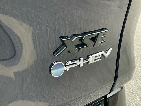 Used 2025 Toyota RAV4 XSE image 24