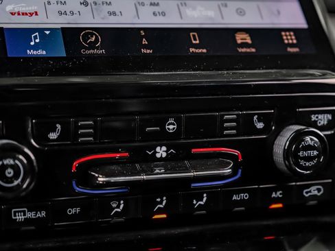 Used 2023 Jeep Grand Cherokee L Limited image 38