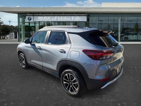 Used 2025 Chevrolet TrailBlazer LT image 5