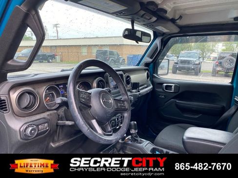 Used 2019 Jeep Wrangler Unlimited Sport S AWD/4WD image 13