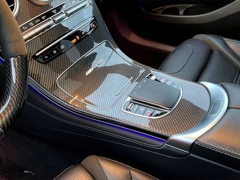 Used 2021 Mercedes-Benz GLC 63 AMG 4MATIC image 18