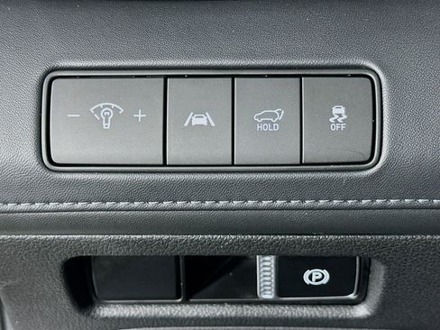 Used 2022 Hyundai Santa Fe Limited image 17