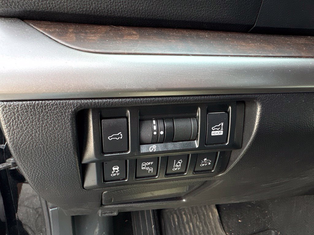 Used 2018 Subaru Outback 2.5i Limited AWD/4WD image 11