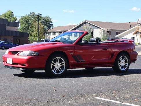 Used 1997 Ford Mustang GT RWD image 24