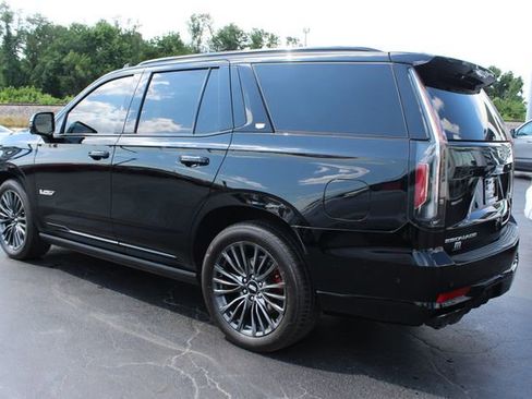 Used 2023 Cadillac Escalade V AWD/4WD image 22
